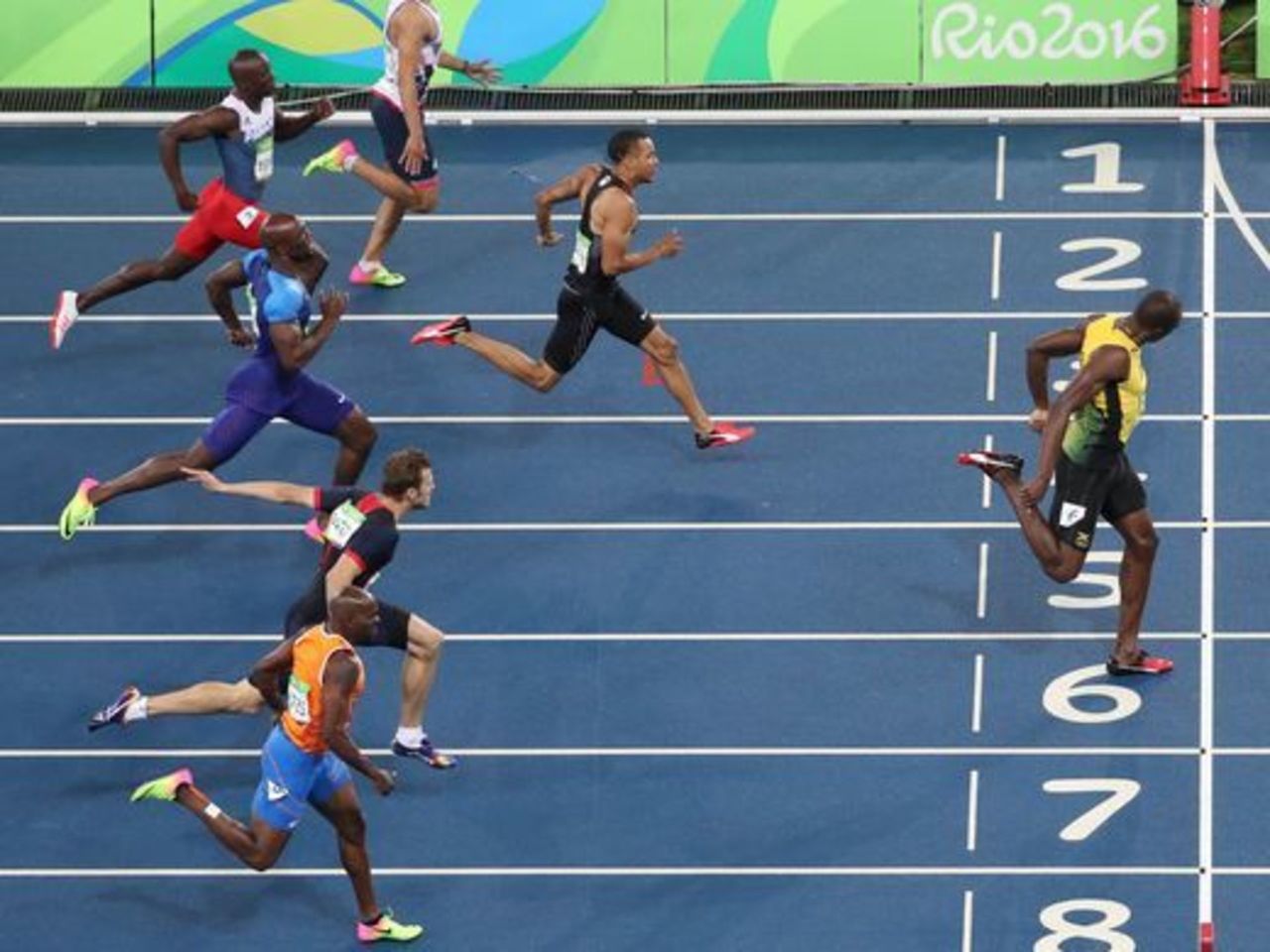 bolt-win-200-rio