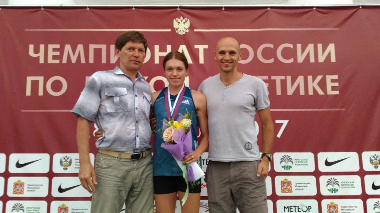 ксения савина Российская бегунья Ксения Савина дисквалифицирована на 12 лет за допинг и  фальсификацию.